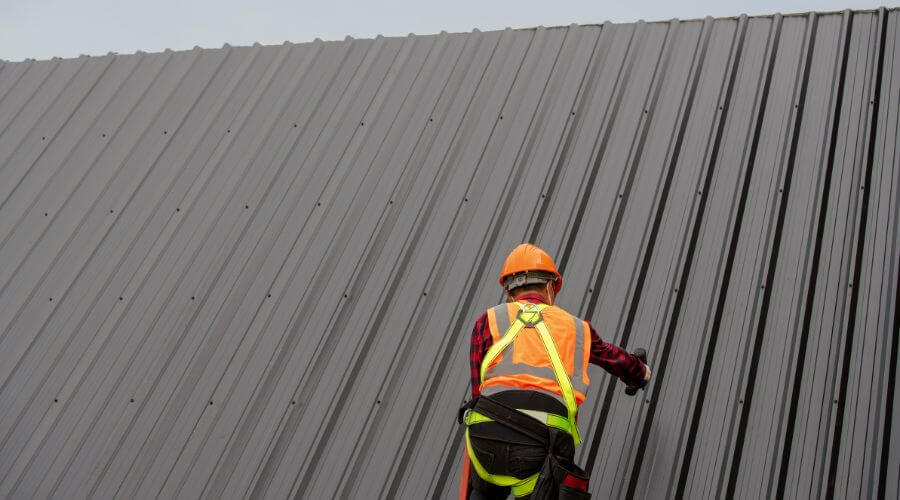 Professional metal roof installation services in Metz, MO